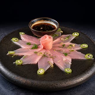 Uzuzukuri Hamachi