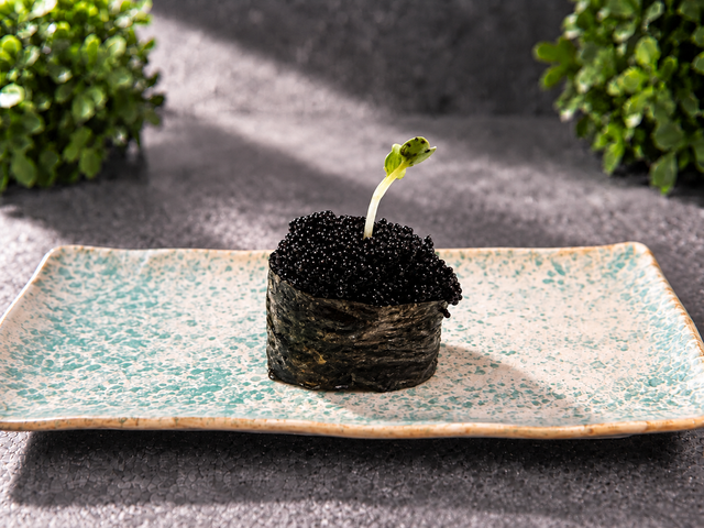 Tobiko Black Sushi.
