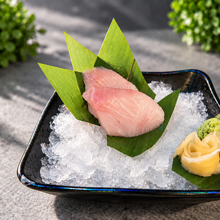 Hamachi Sashimi