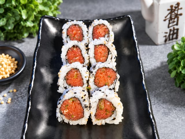 Spicy Tuna Tekka Roll.