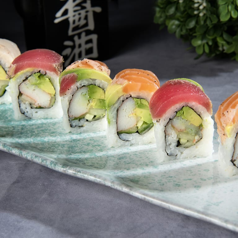 Delicious Rainbow Roll Experience